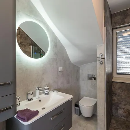 아파트 The Panoramic View Penthouse Sweet Petite