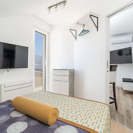 Apartament The Panoramic View Penthouse Sweet Petite *