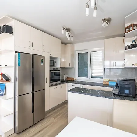 아파트 The Panoramic View Penthouse Sweet Petite 두브로브니크