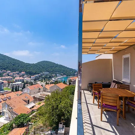 Apartamento The Panoramic View Penthouse Sweet Petite With Private Parking