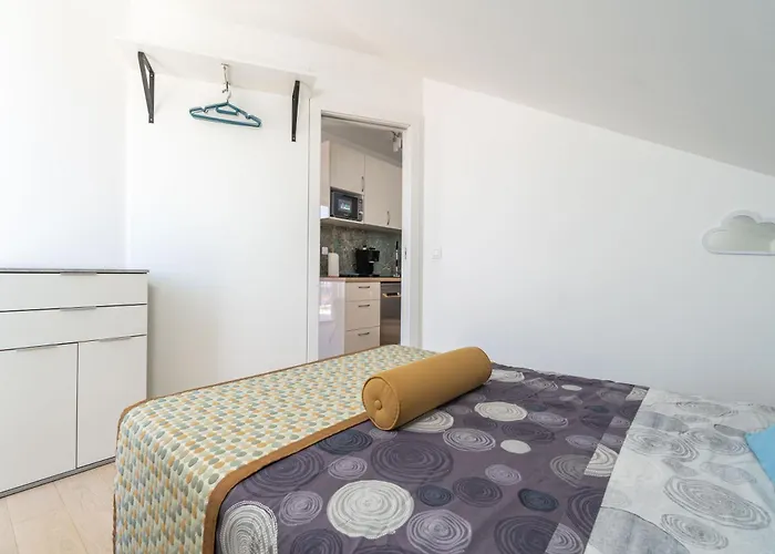 The Panoramic View Penthouse Sweet Petite With Private Parking Apartamento